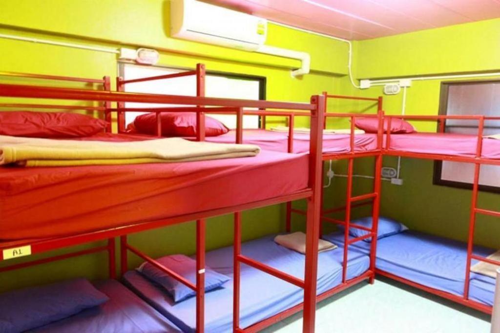 Oyo 586 I Hostel Phuket Zewnętrze zdjęcie