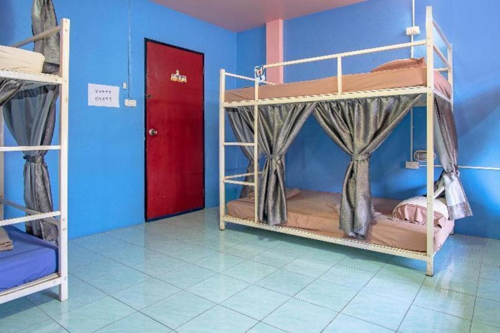 Oyo 586 I Hostel Phuket Zewnętrze zdjęcie