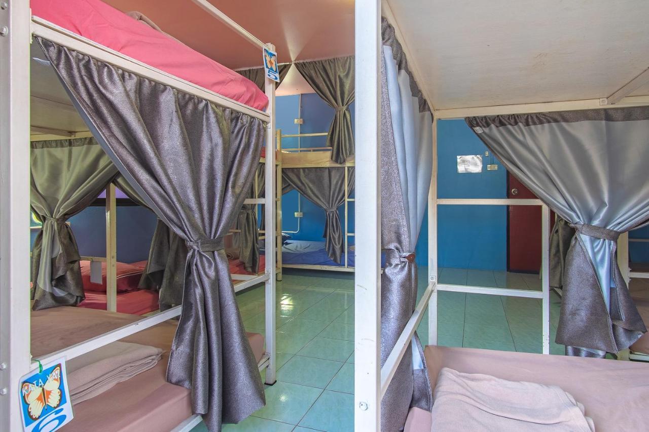 Oyo 586 I Hostel Phuket Zewnętrze zdjęcie
